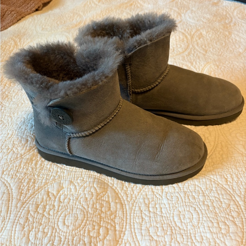 UGG Mini Bailey Button II Boot